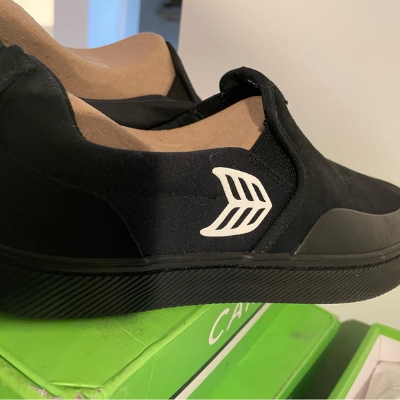 Slide Pro Skate sneaker -black suede natural rubber white logo  9-Women/7.5 Men - Picture 3 of 5